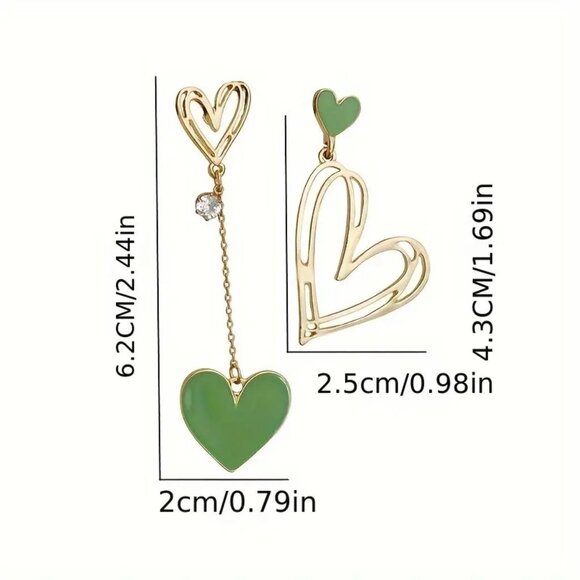 NEW Asymmetrical Green Heart Earrings Gold Dangle Mismatched Cute Y2K Aesthetic - Picture 2 of 3